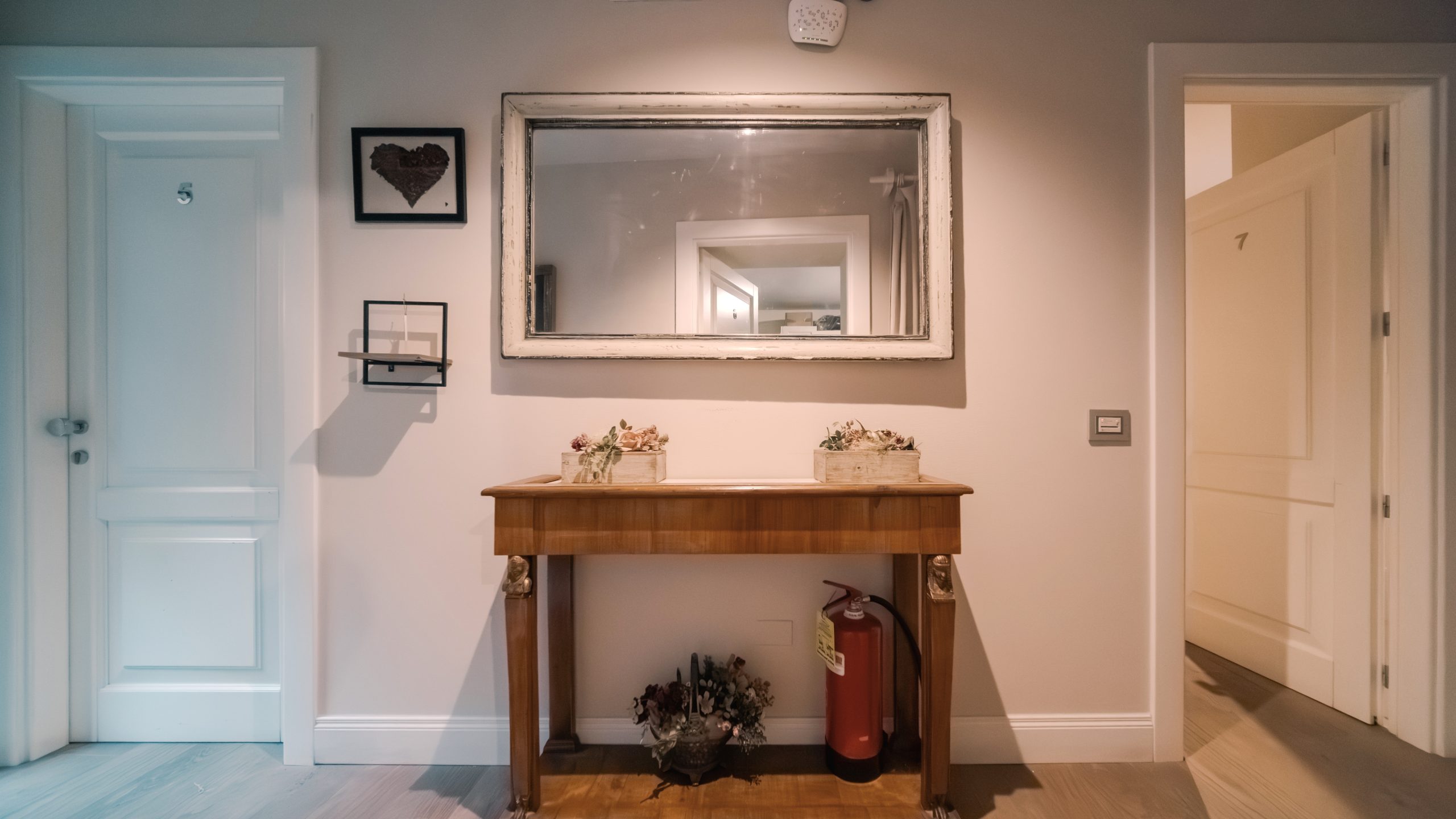 junior suite 7 SDIM4759_16-9