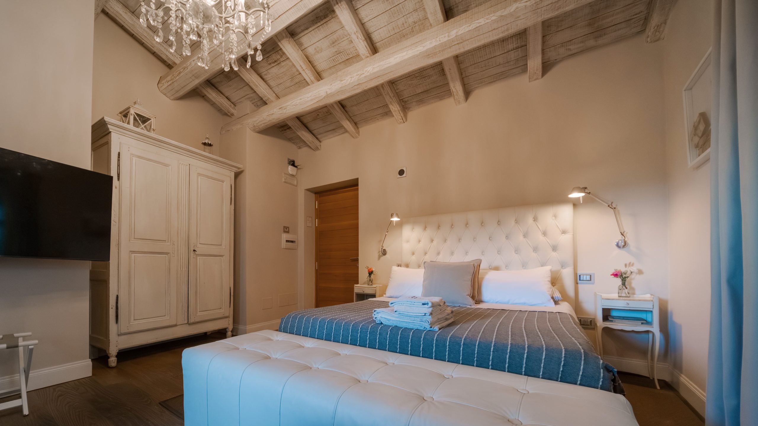 suite standard 3 SDIM3401_16-9